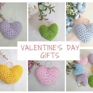 Crochet keychain heart. Amigurumi bag charm hearts